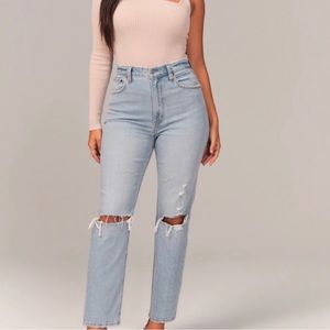 Abercrombie Curve Love Ultra High Rise Ankle Straight